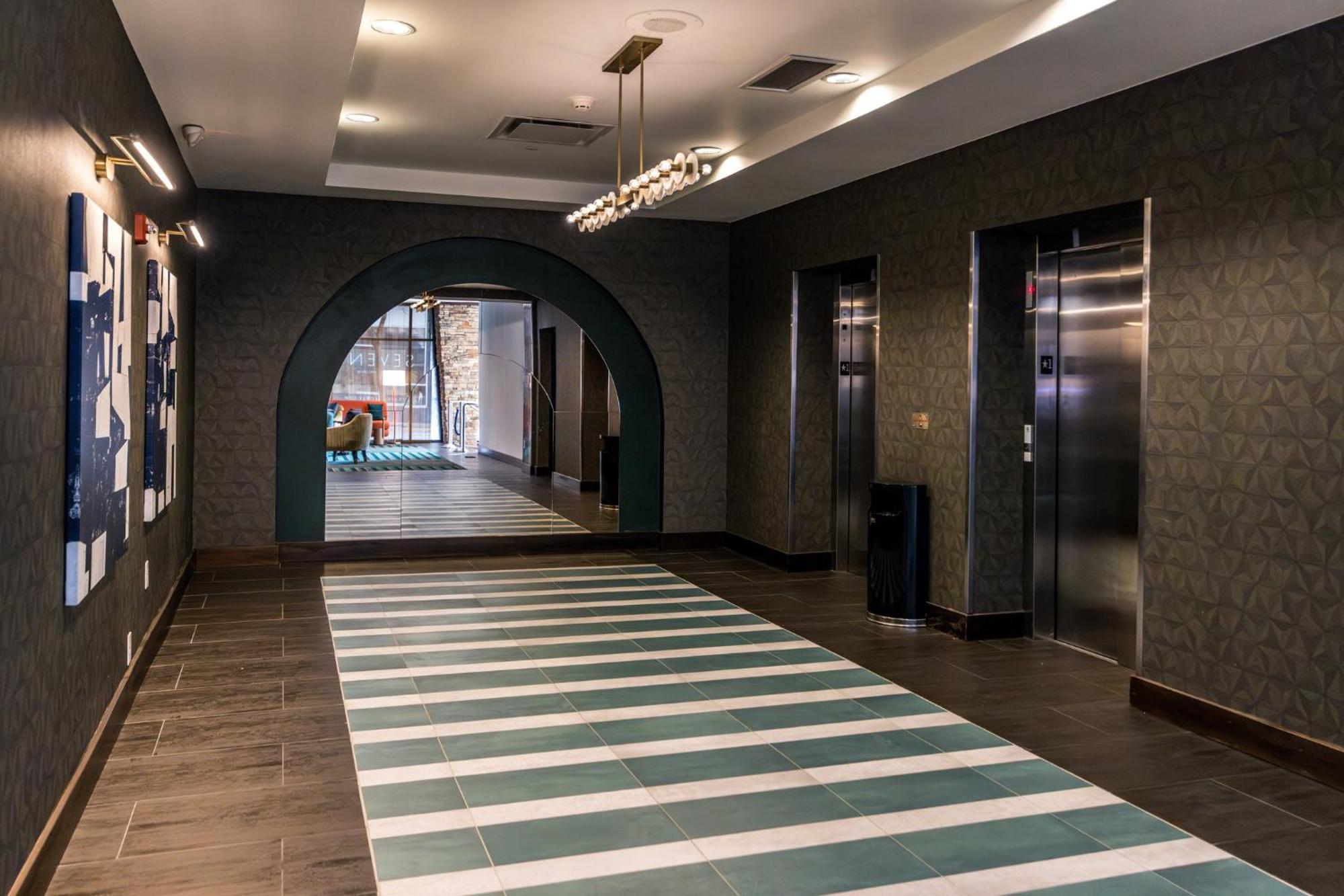 Voco The Clair Cincinnati Downtown By Ihg Экстерьер фото